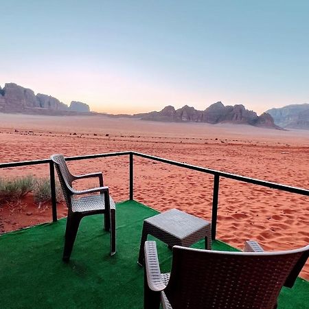Wadi Rum Shooting Stars Camp Eksteriør billede