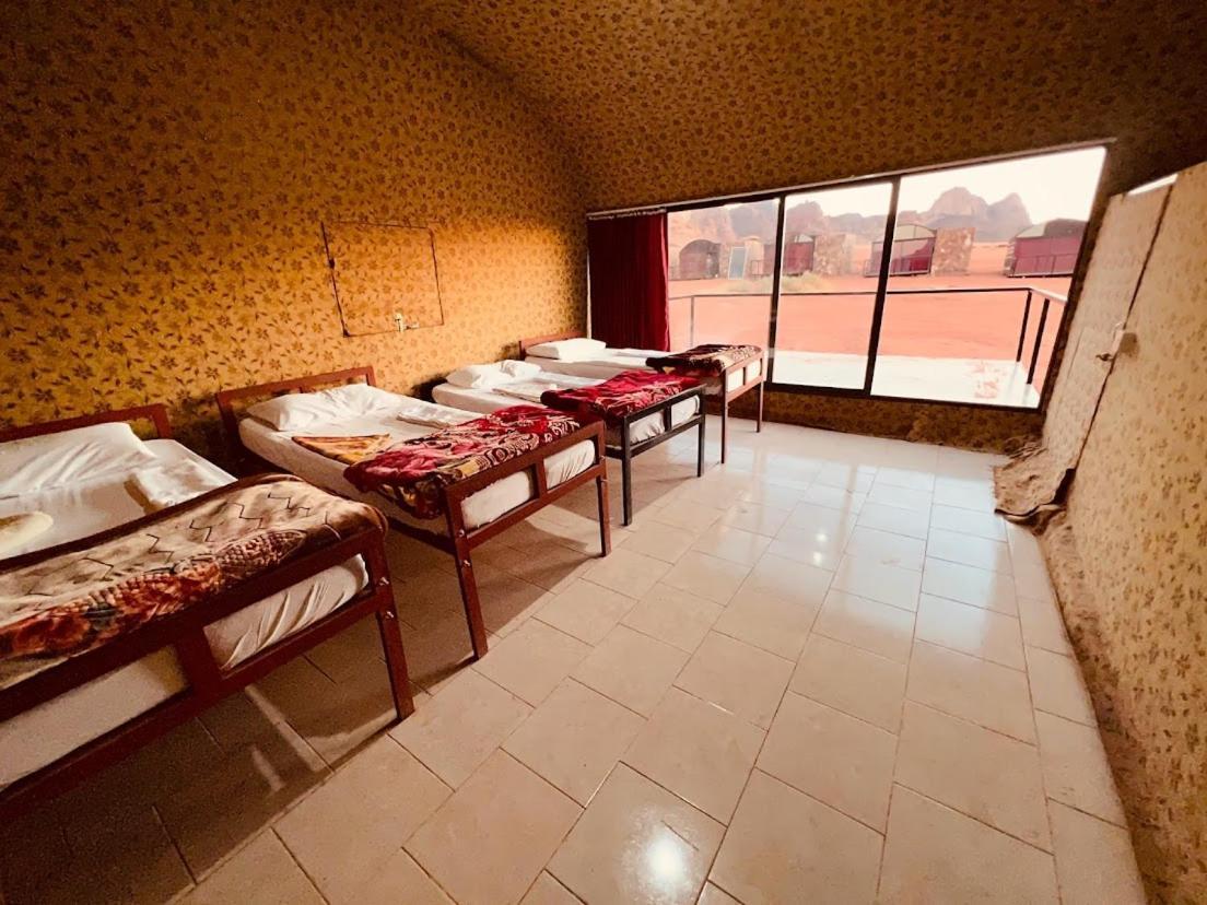 Wadi Rum Shooting Stars Camp Eksteriør billede
