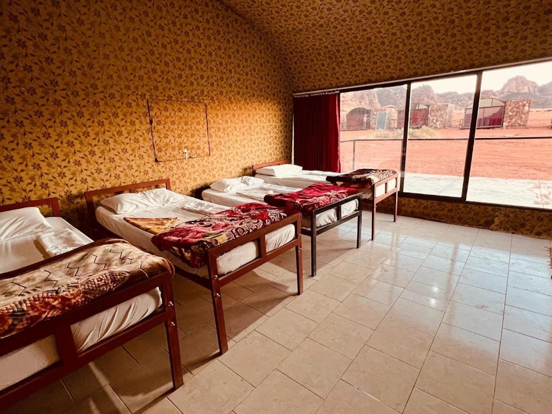 Wadi Rum Shooting Stars Camp Eksteriør billede