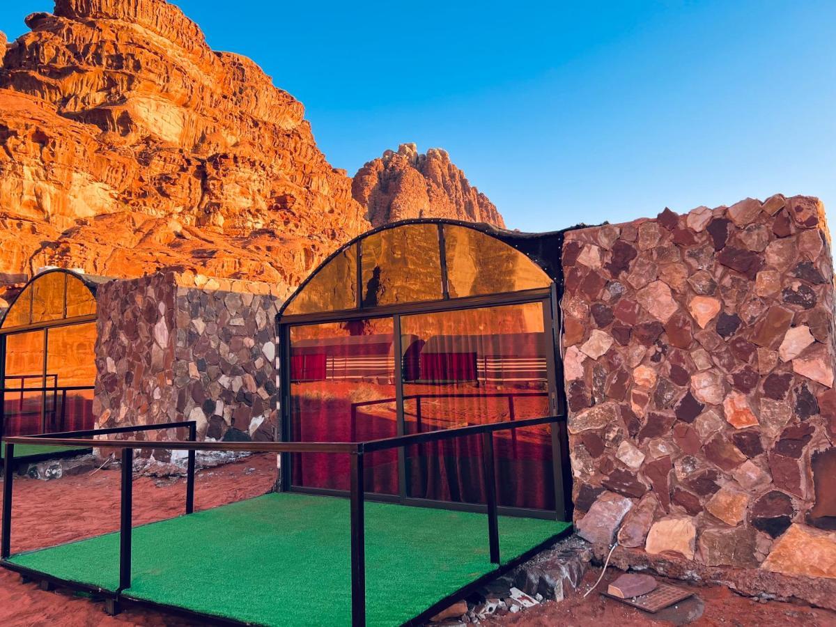 Wadi Rum Shooting Stars Camp Eksteriør billede